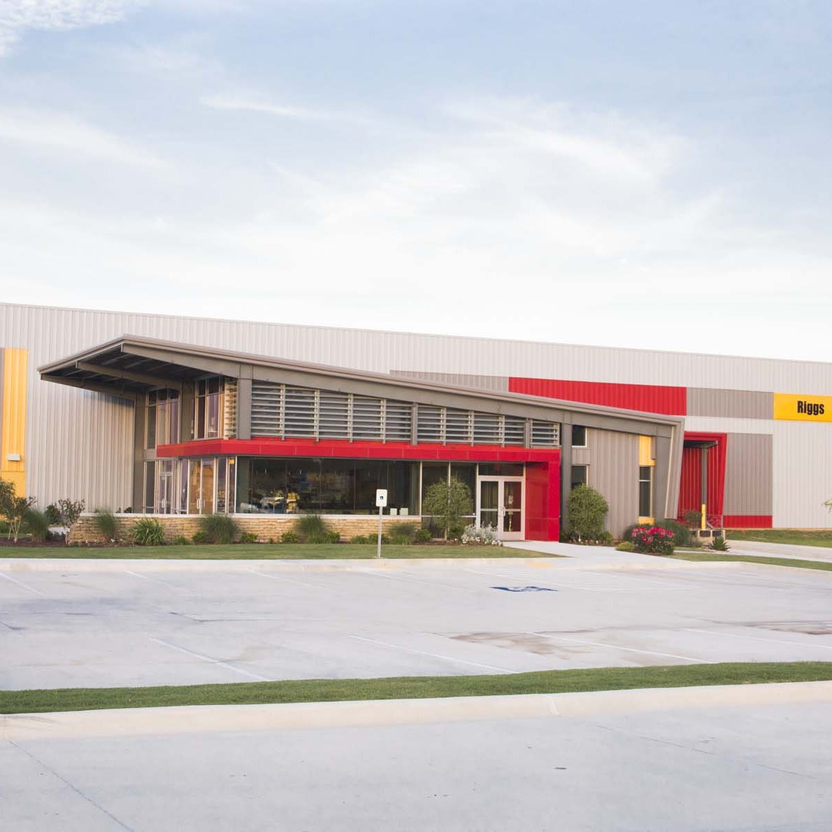 Riggs CAT Texarkana Service Center