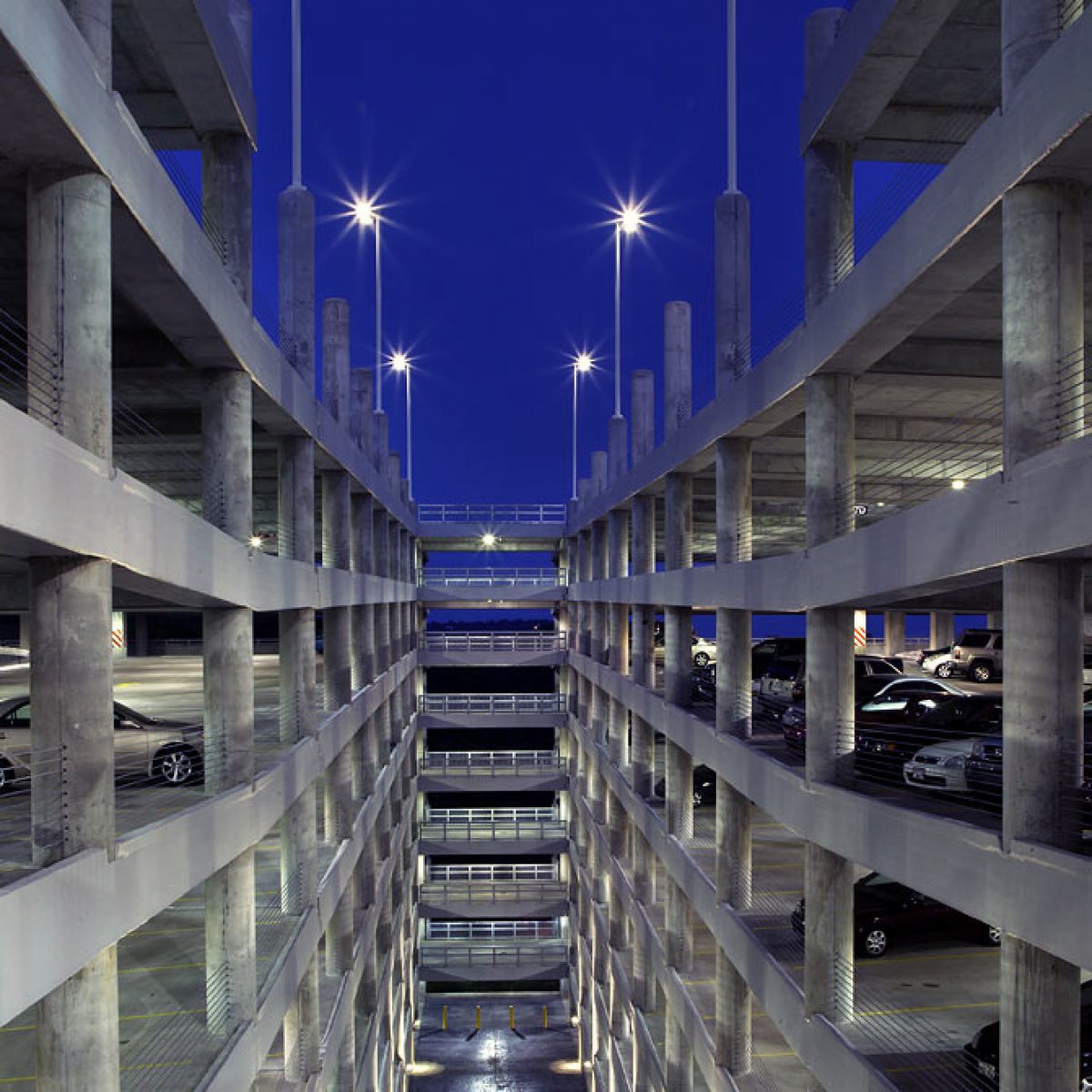 UA Harmon Ave Parking and Transit Facility 2